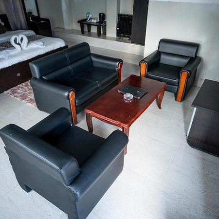 2K Hotel Kohima Екстериор снимка