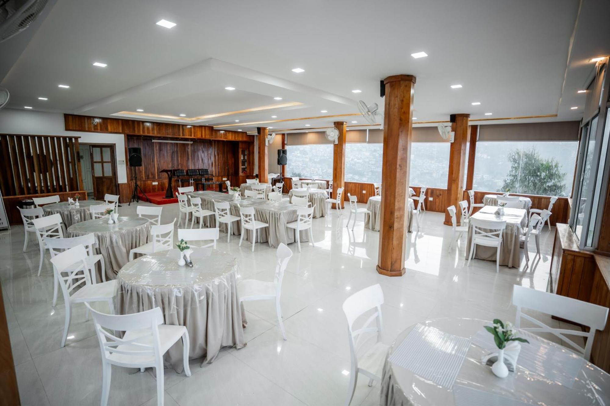 2K Hotel Kohima Екстериор снимка