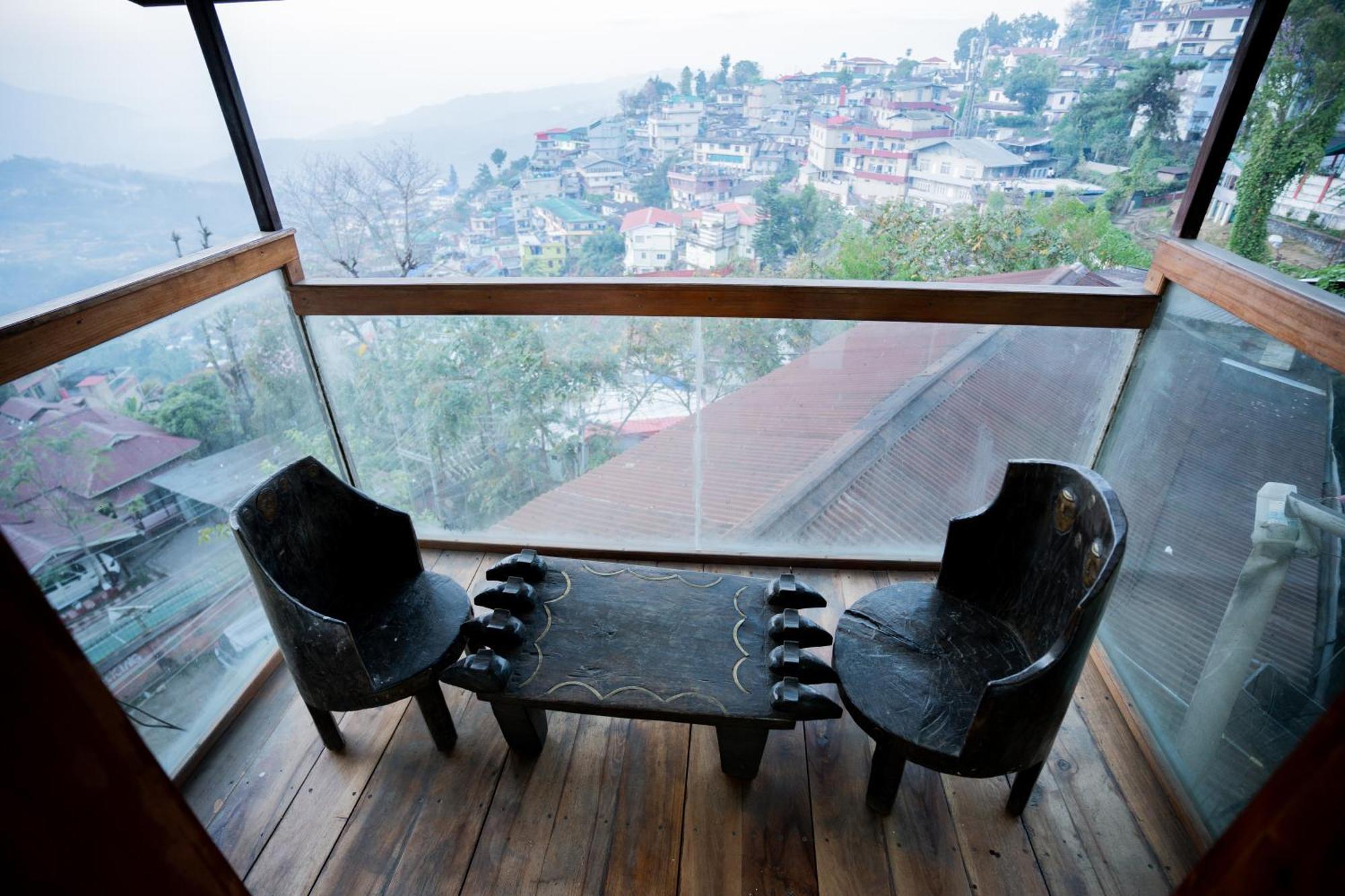 2K Hotel Kohima Екстериор снимка